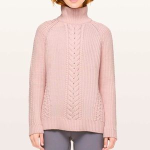 Lululemon Chunky Knit Sweater in Baby Pink - Size 10 💓